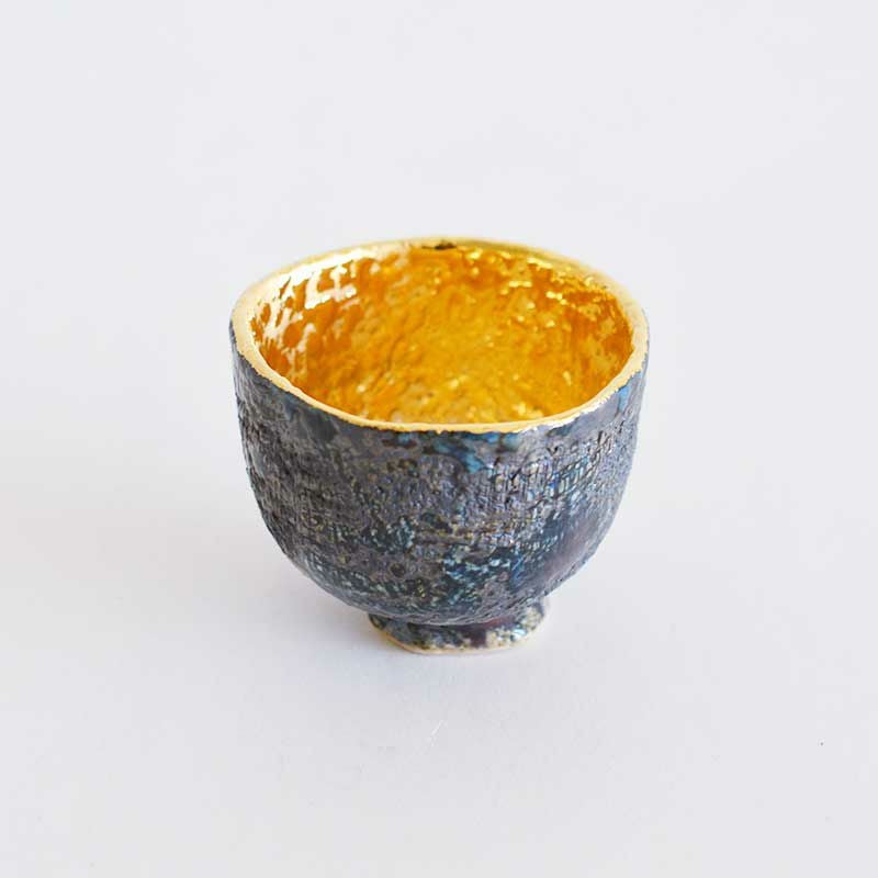 手捻り グイ呑 金｜和食器通販｜織部 Online Store【公式】