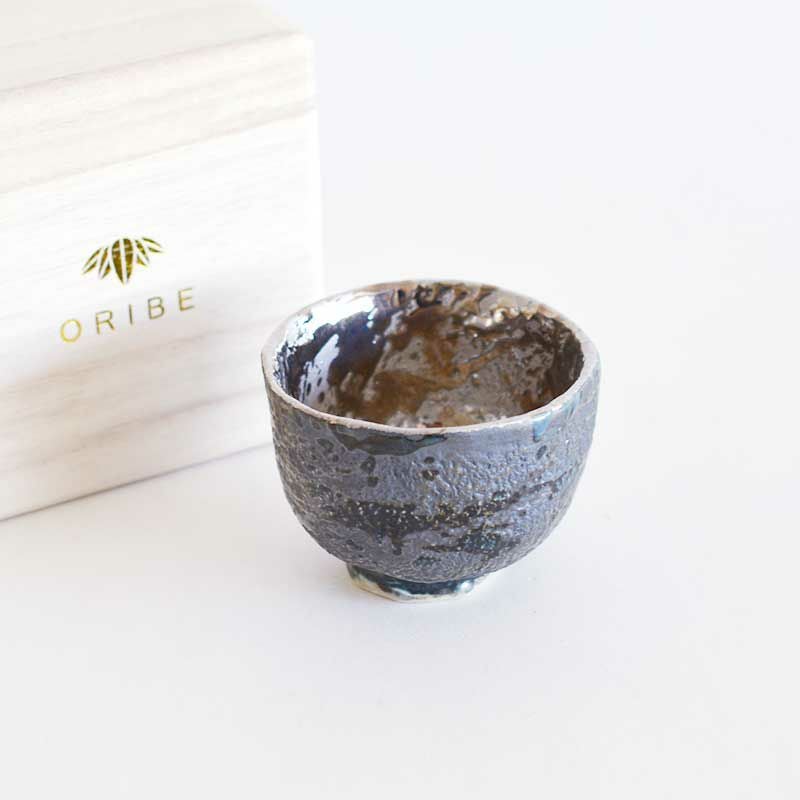 手捻り グイ呑 金｜和食器通販｜織部 Online Store【公式】