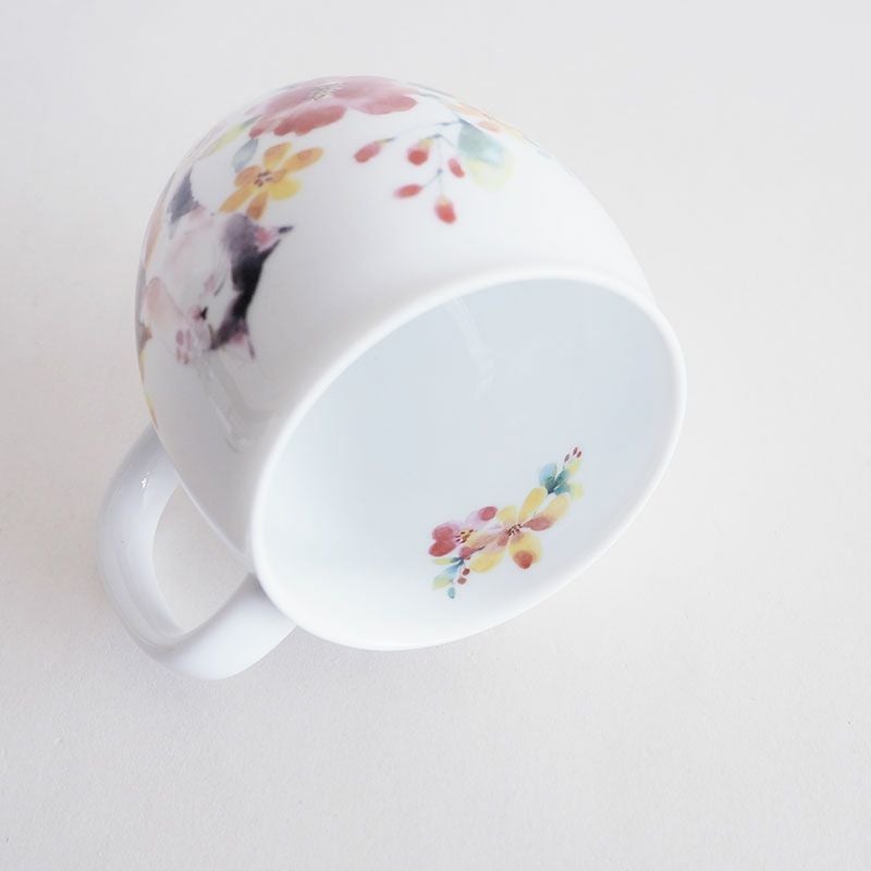 内側の花もかわいいアクセントになっています