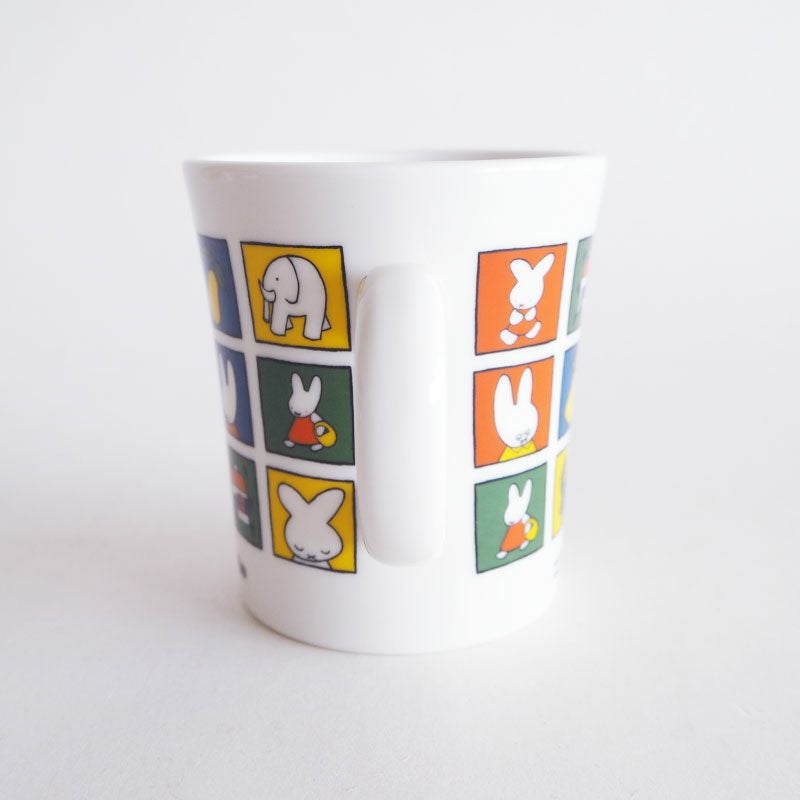 各年代のミッフィーがデザインされています