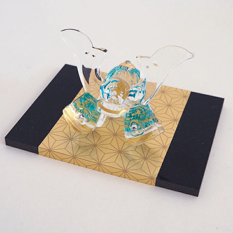 サイズも小さいので飾る場所を選ぶことがなくどの部屋にも置きやすいです