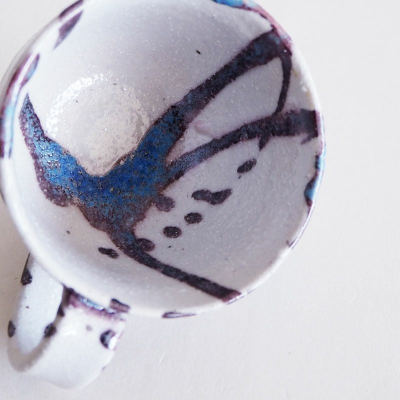 手描きならではの風合いがあります