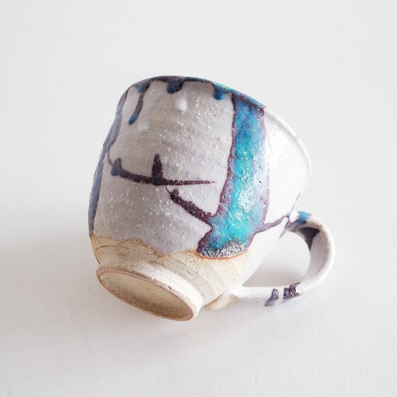 手描きならではの風合いがあります