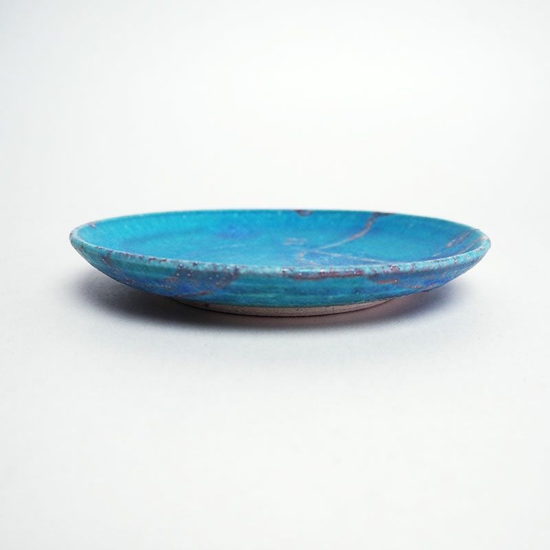 デザート皿として使えるおしゃれな皿です