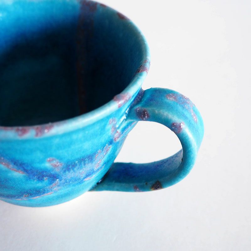 太くて持ちやすいハンドルです