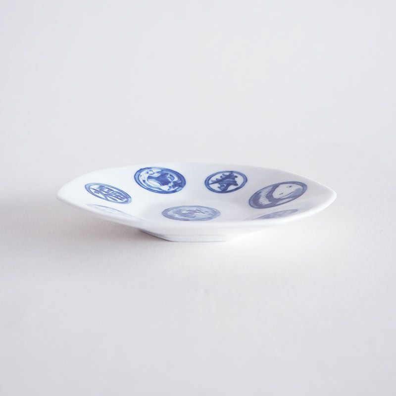 七角形で安定感のある形状です