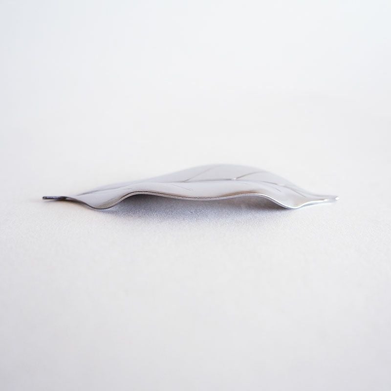 カトラリーレストとして幅広く使えます