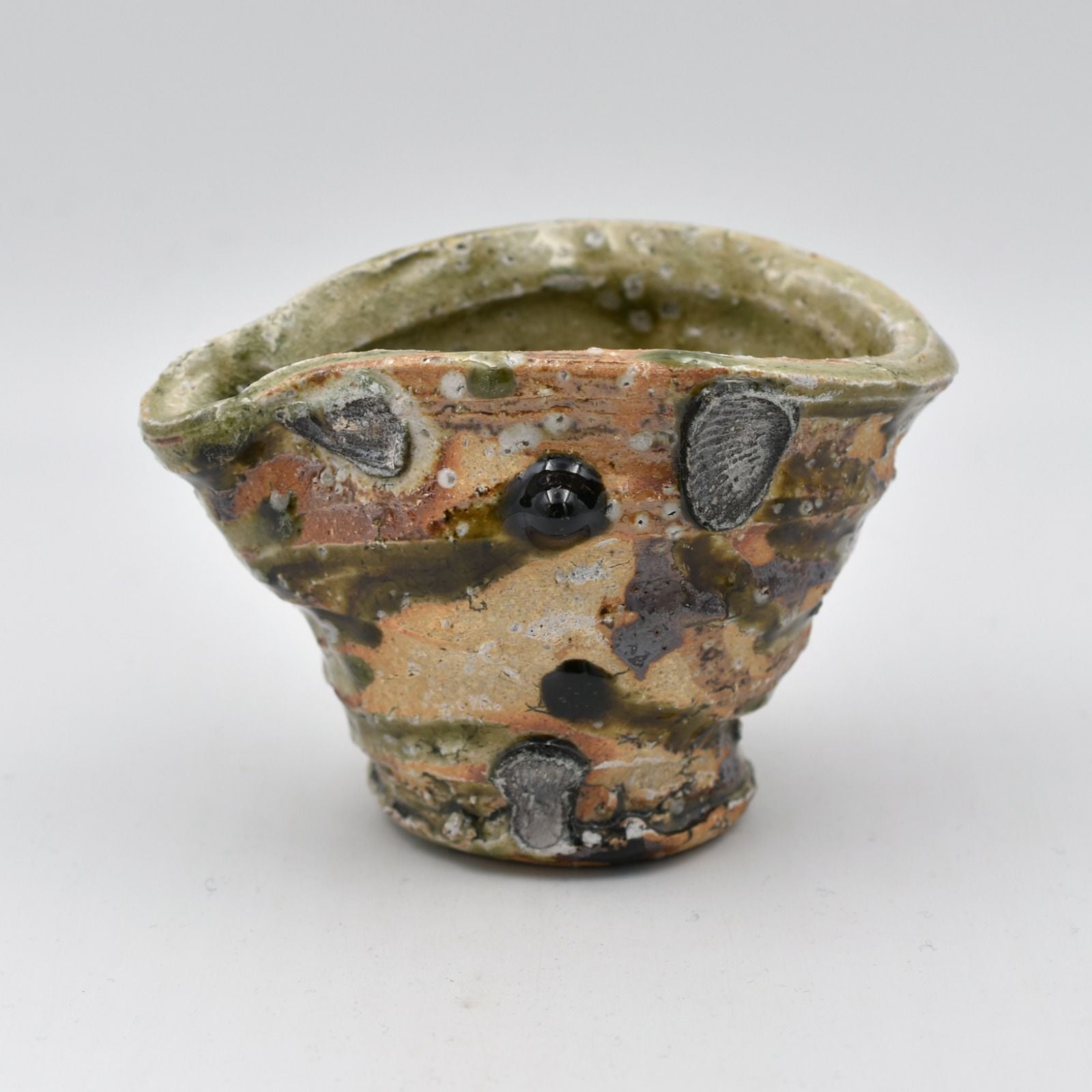 個展作品★村越琢磨【師：梅原武平】志野織部フリーカップA★ビードロ 村越琢磨個展｜和食器通販｜織部 Online Store【公式】