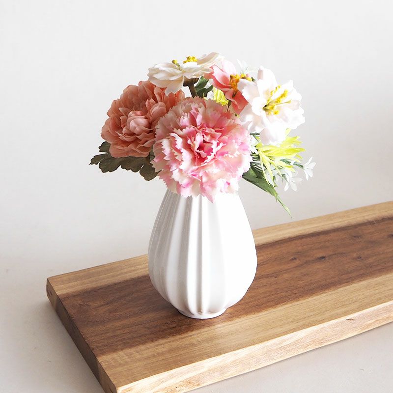 セットのお花を生けたイメージです