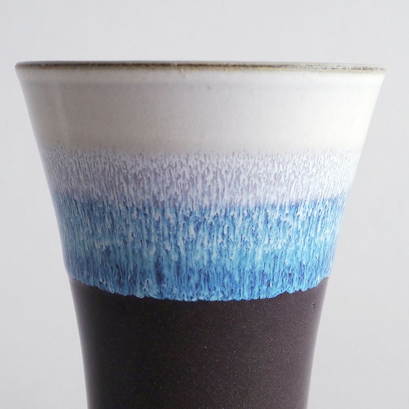 窯変による色の変化で唯一無二のグラスに