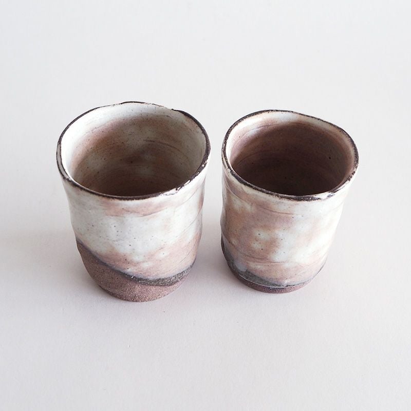 手作りの温もりを感じる形状です