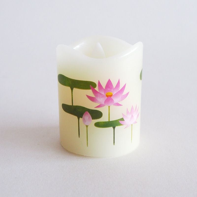 本物のロウ使用して作られています