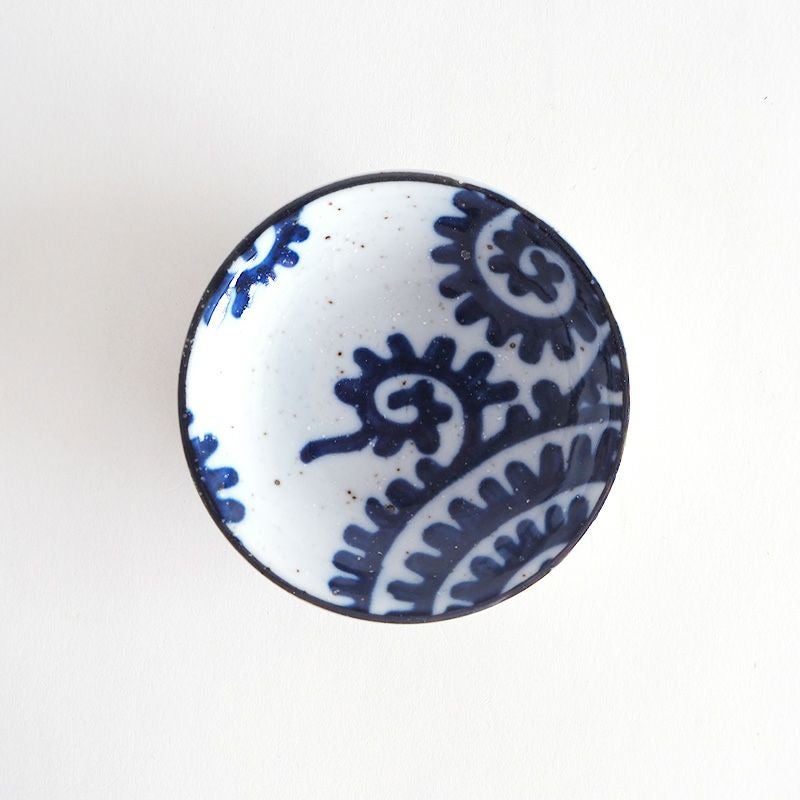 昔から縁起のよい紋様とされているタコ唐草