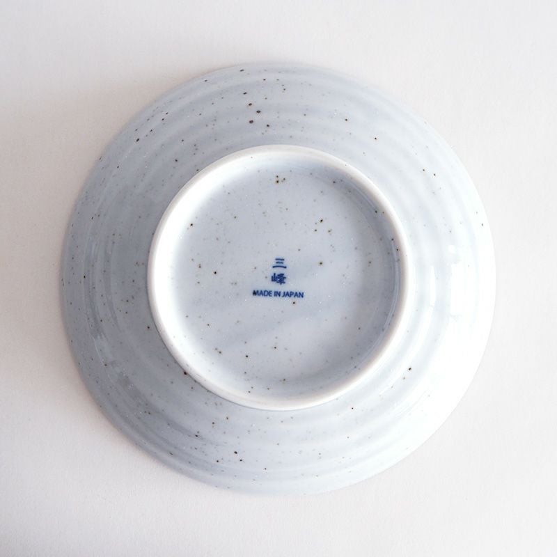 凹凸があり滑りにくい表面です