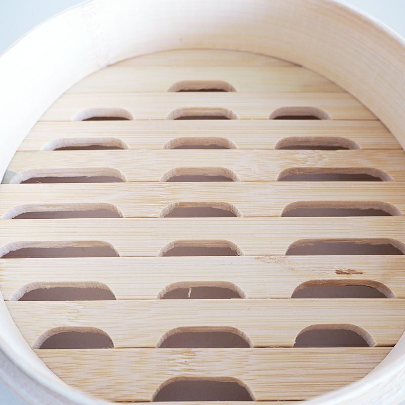 耐熱性、耐久性の高い竹製の蒸し器です