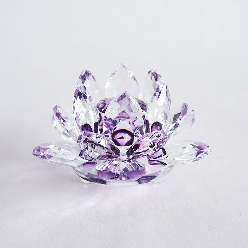 クリスタルガラスの蓮です