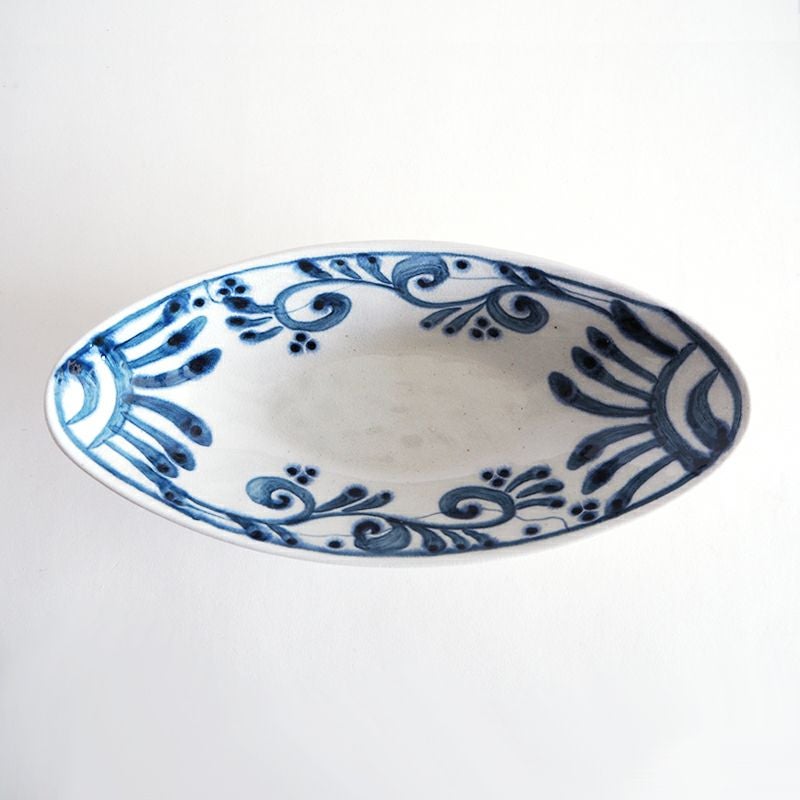 ひとつひとつ職人が描く大胆な絵柄