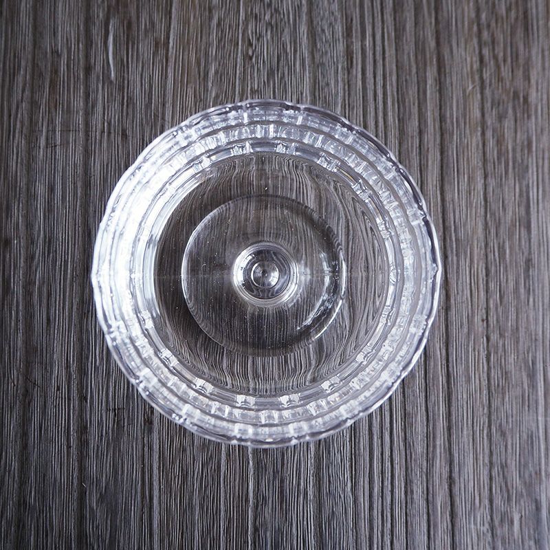 ヨーグルトなどもたっぷり注げます