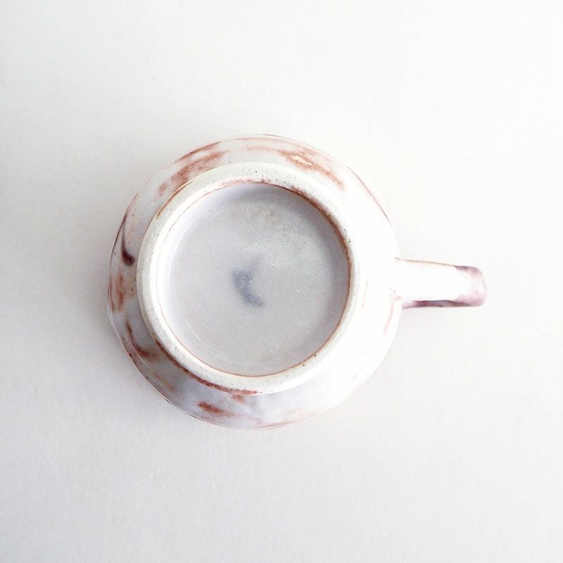 玉山窯の裏印です