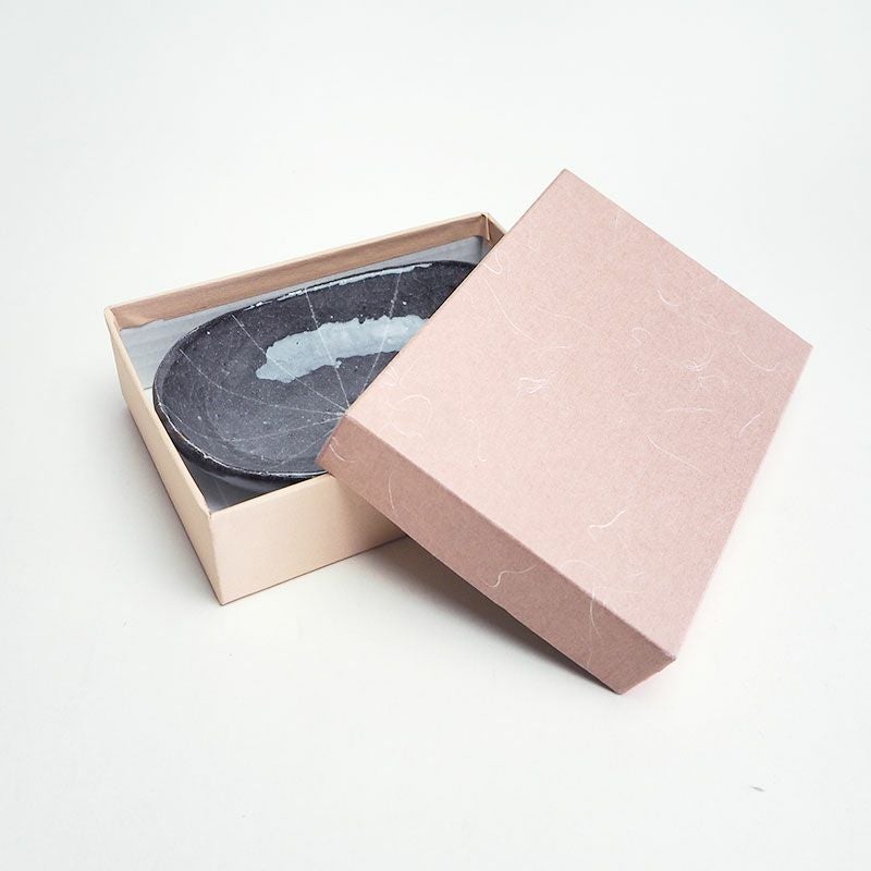 化粧箱に入り贈り物にも最適です