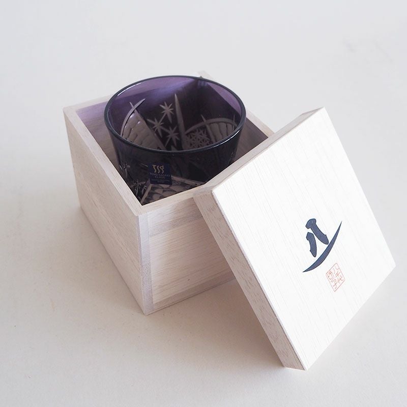 木箱付きで贈り物に最適です