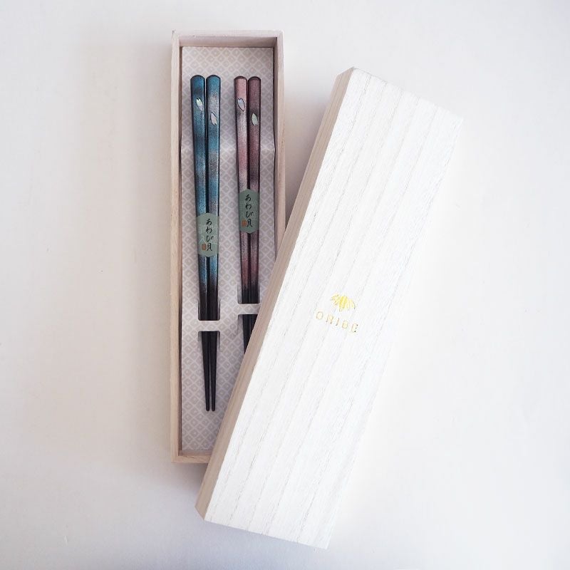 桐箱付きで贈り物におすすめです