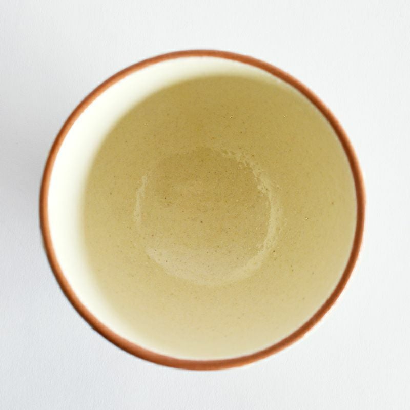 クラフト感のあるやさしい色合い