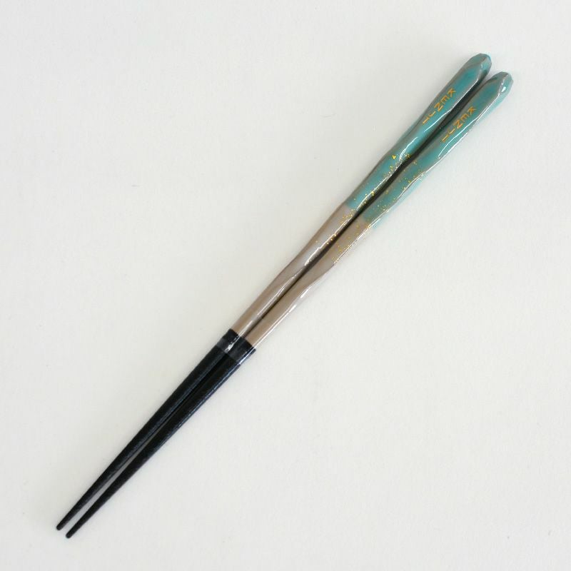 何層にも漆を丁寧に重ねる若狭塗のお箸淡路箸