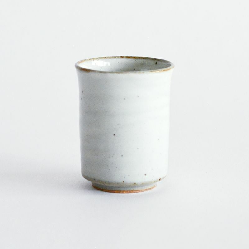 陶器のぬくもりを感じる器です