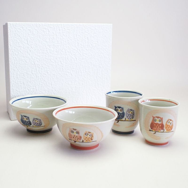 ご購入者様決定꒰未使用꒱貫入 縦縞模様 夫婦湯呑み茶碗 和柄 焼き物 陶磁器 ペア茶碗 美濃焼 湯呑 夫婦にゃんこ ピンク ブルー 240ml 単品販売 手描き 猫