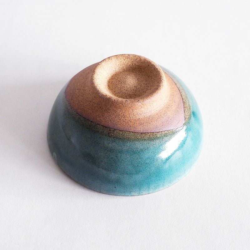 ざらりとして滑りにくい