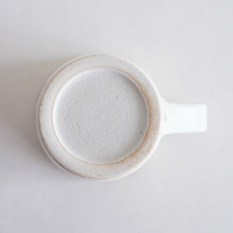 安定感のある形状です