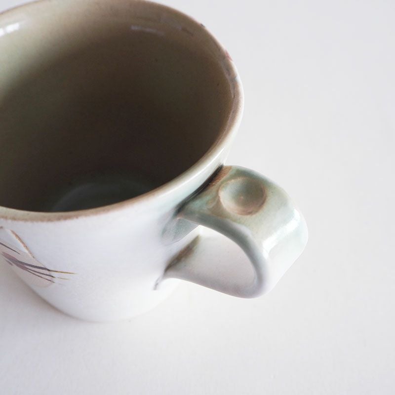 幅が広く持ちやすいハンドルです