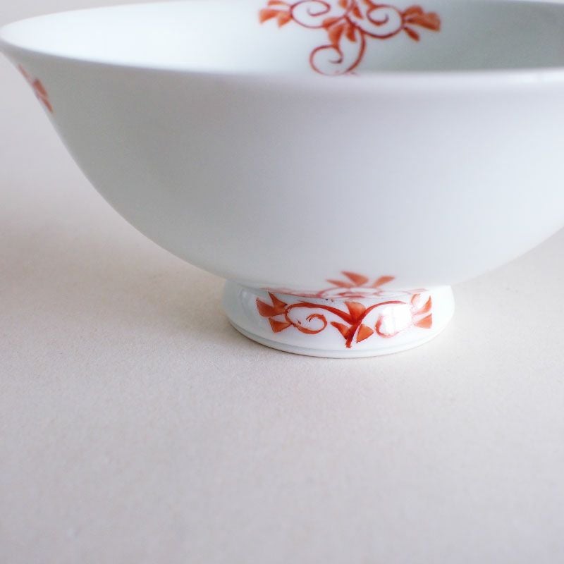 高台の模様もアクセントになっています