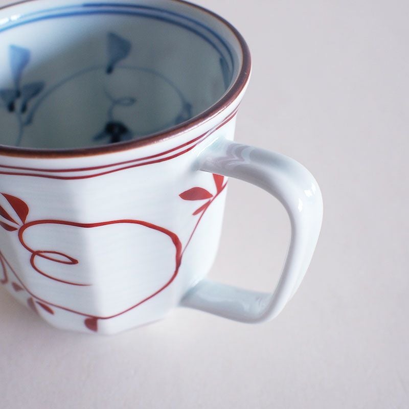 大きくて持ちやすいハンドルです