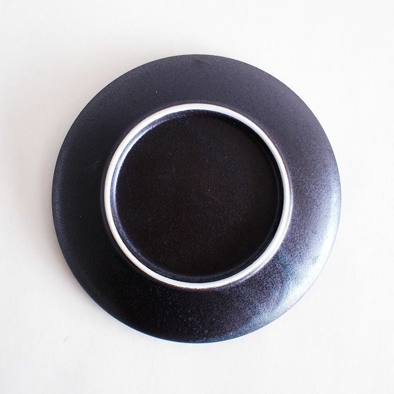 安定感のある裏底です