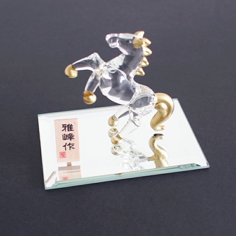 金の彩色部分は焼付けではないため、擦ると彩色が取れる場合があります