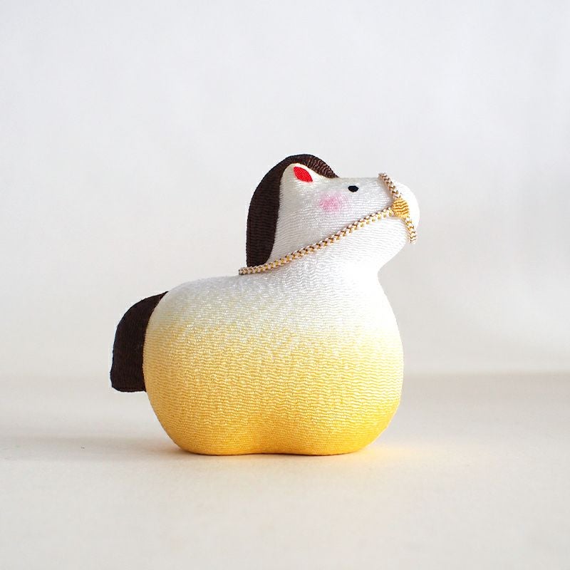 金色のグラデーションが綺麗です