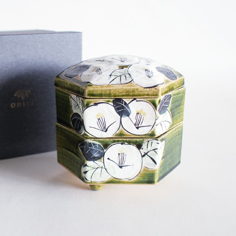 緑釉白椿 二段重｜和食器通販｜織部 Online Store【公式】