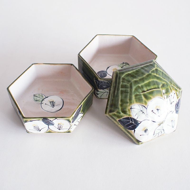 緑釉白椿 二段重｜和食器通販｜織部 Online Store【公式】