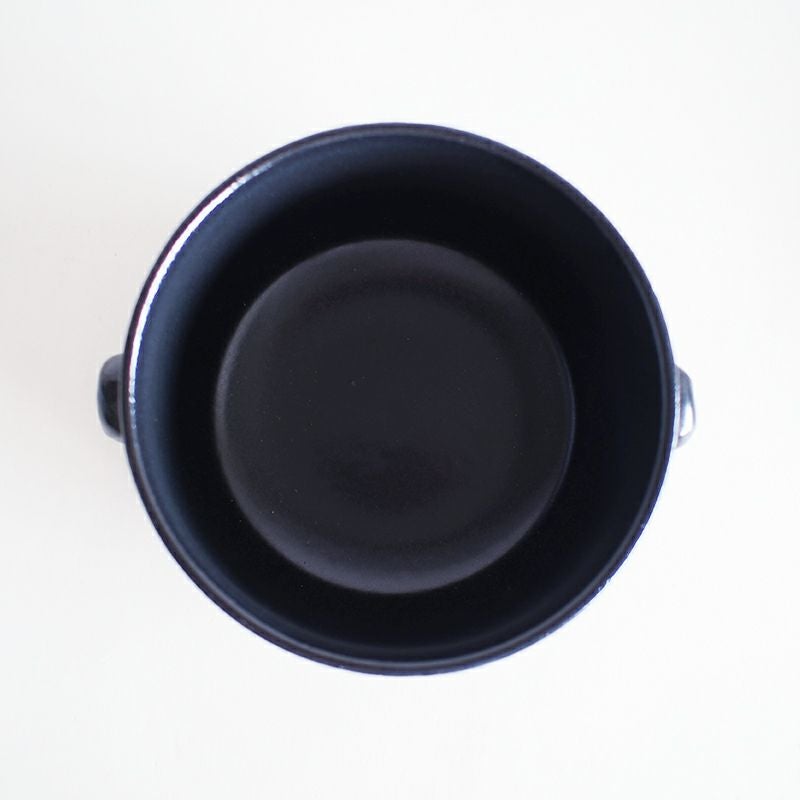 いつでも炊き立てのようなご飯を味わえるおひつです