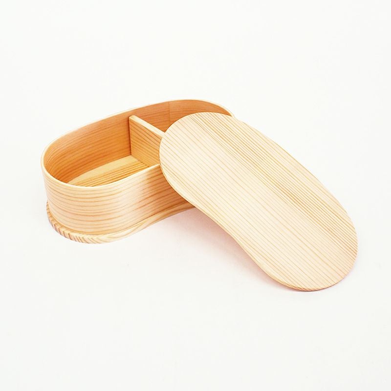 自然な木目が楽しめる見た目も曲げわっぱの特徴です