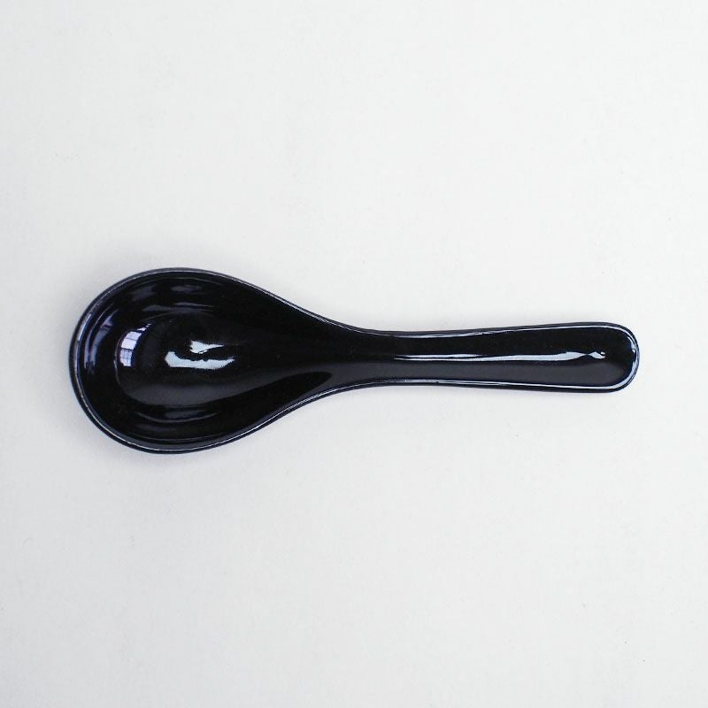 シンプルで使いやすい形状です