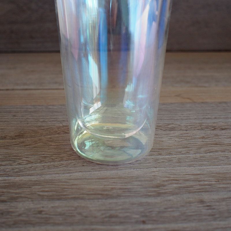 飲む時に出る水滴が付きにくい