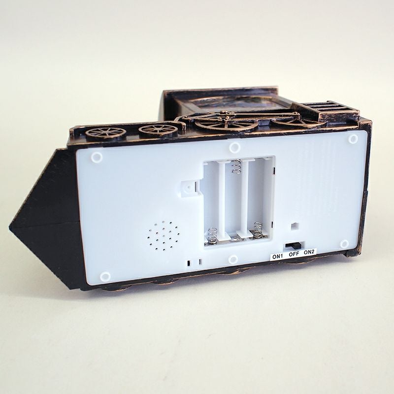 USBと単三電池3本のどちらかでご使用いただけます。