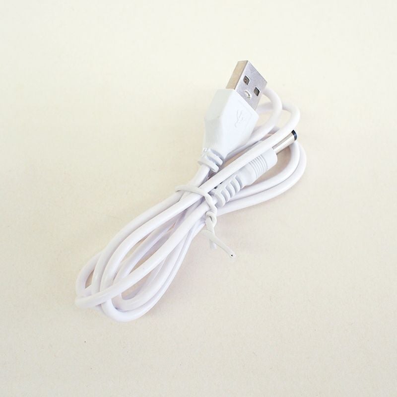 USBコードがついています