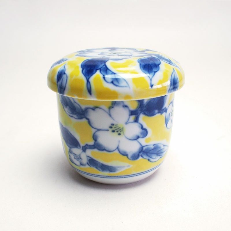 対面に描かれた花