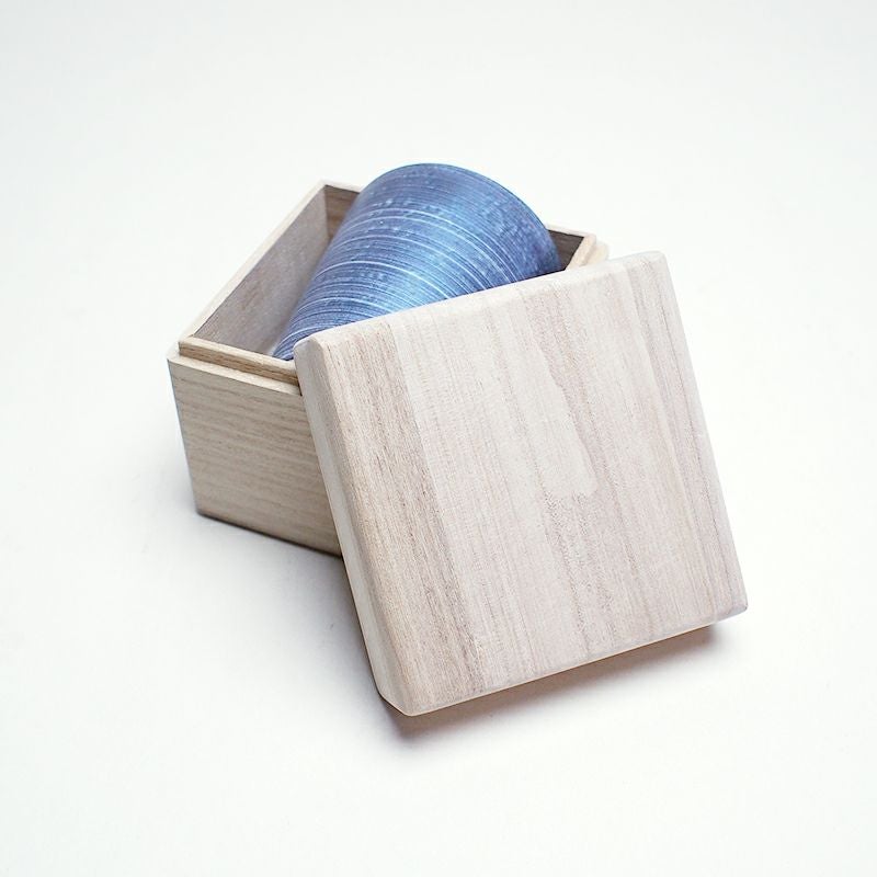 木箱付きで贈り物に最適です