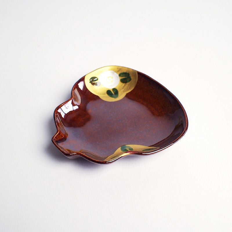 ひょうたん小皿 アメ釉椿｜和食器通販｜織部 Online Store【公式】