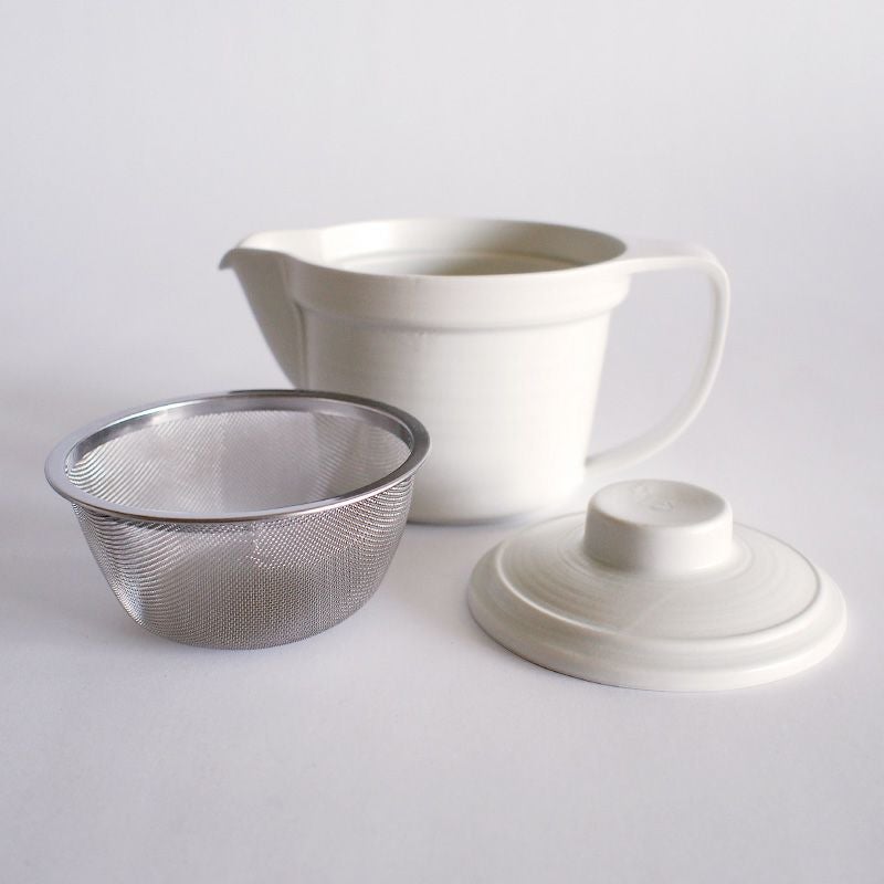 手入れがしやすいので毎日使える便利なポットです